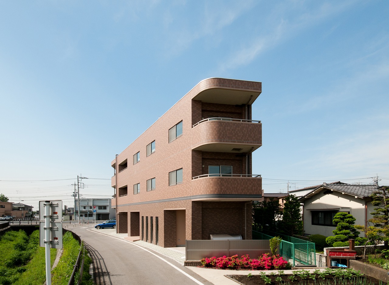 02