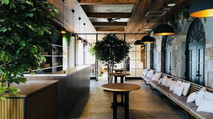 結婚式場のリノベーション事例