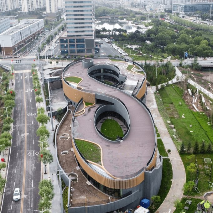 【2025年】学校の建て替えで使える「補助金・助成金」