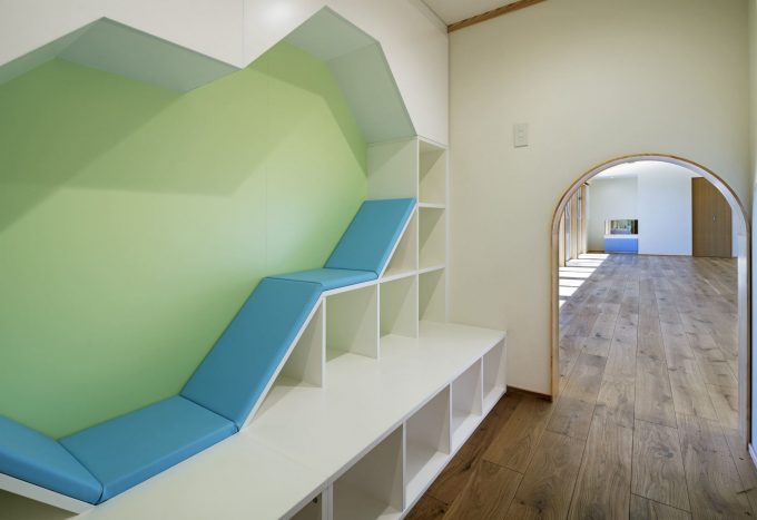 保育園建設の流れと期間の目安｜遊び心のある色使いの保育園