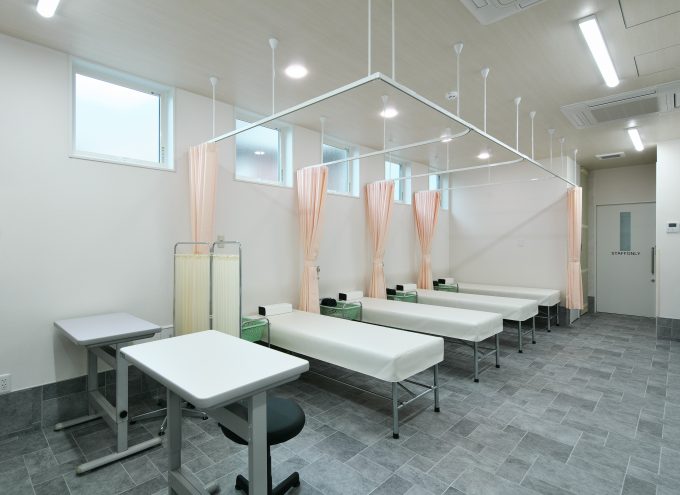 内科クリニックの間取りポイントとは？必要な部屋や事例も紹介｜横松建築設計事務所