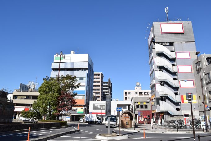 駅前のビルクリニック