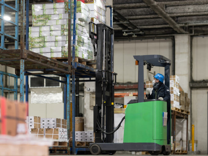 働き方改革とEC市場拡大により物流倉庫が建設ラッシュ